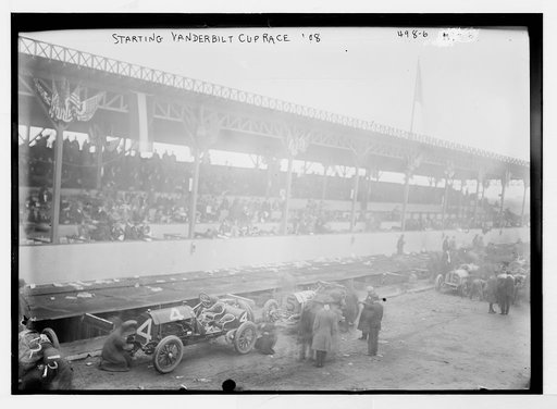 Starting Vanderbilt Cup Race