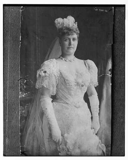 unidentified woman