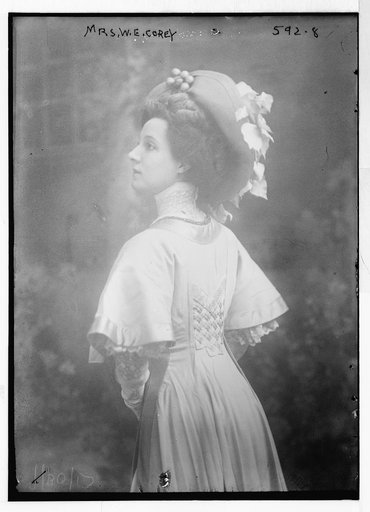 Mrs. W.E. Corey