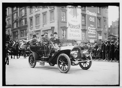 Taft arrive, Admiral Coghlan (in rear), Wm. B. Franklin (front) (New York)