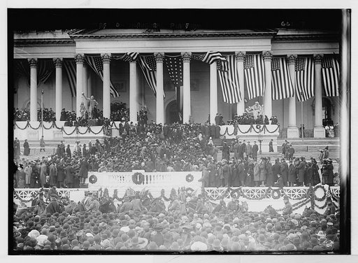 Taft on Inaugural platform, crowd below