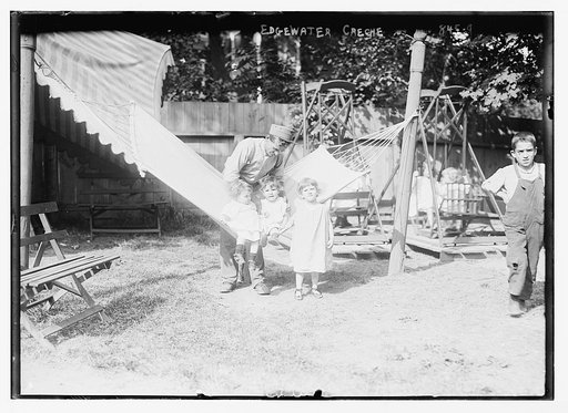 Children in hammoch, Edgewater-Creche, Bryson Nursery