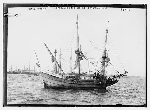 Half Moon - sailing vessel