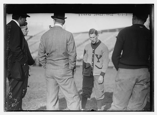 Howard Jones, Yale Varsity football team, on field, with others