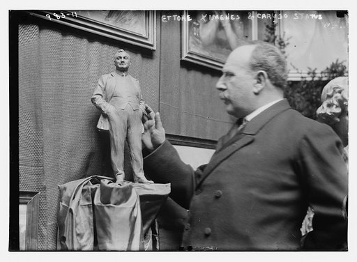 Ettore Ximenes with Caruso statue in his studio