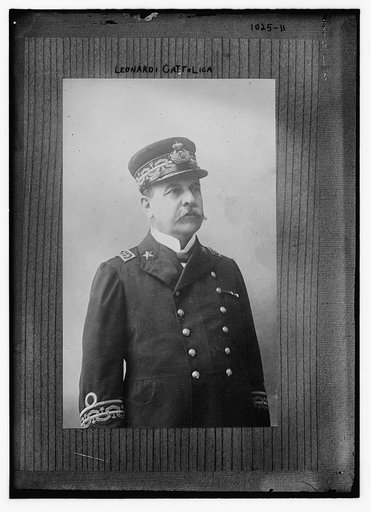 Leonardi Cattolica in uniform