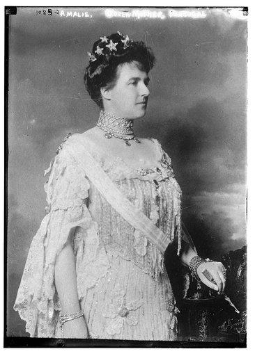 Amalie, Queen Mother, Portugal
