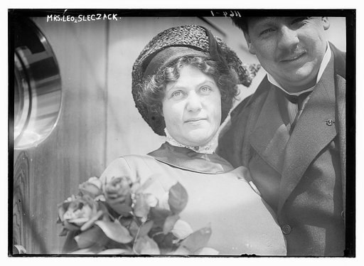 Mrs. Leo Sleczack