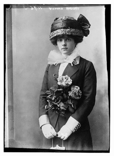 Victoria Kneisel