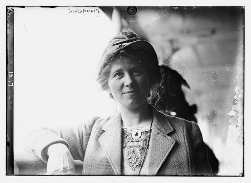 Fola LaFollette