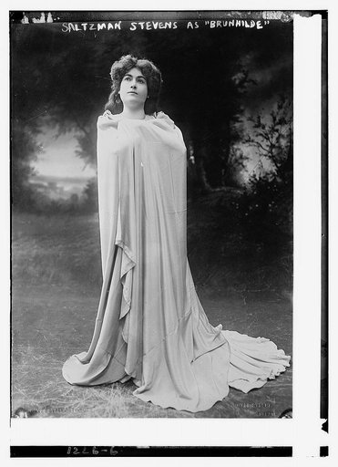 Mme. Saltzmak Stevens as "Brunhilde", full length