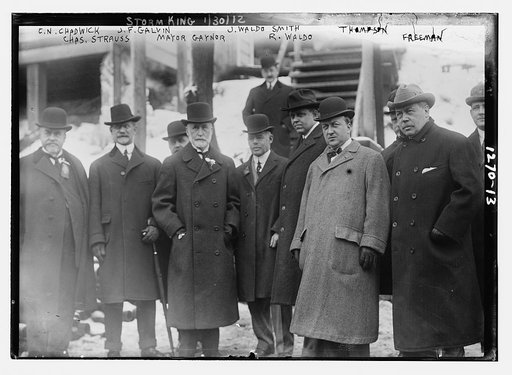 C.N. Chadwick, Chas. Straus, J.F. Galvin, Mayor Gaynor, J. Waldo Smith, R. Waldo, Thompson and Freeman at Storm King