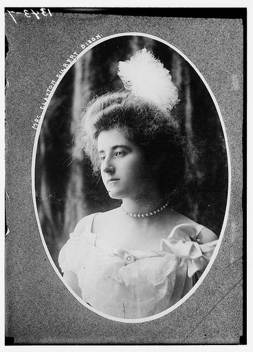 Mrs. Clayton Gilbert Dixon