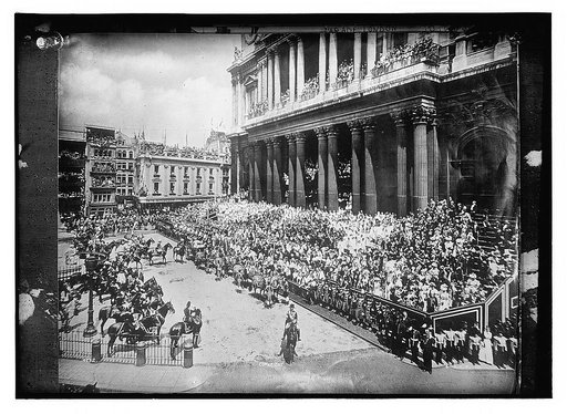 Parade, London