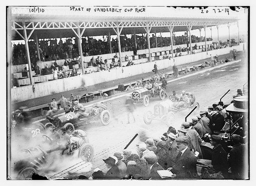 Start of Vanderbilt Cup Race