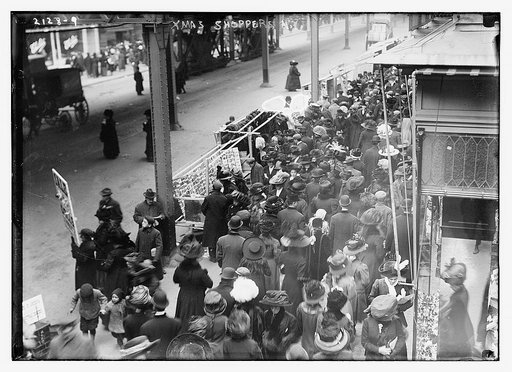 Xmas shoppers, New York