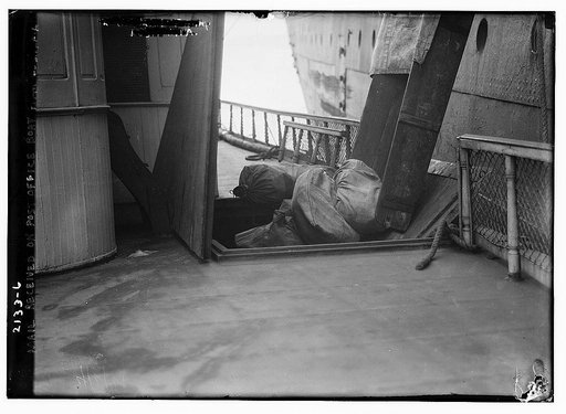 Mail received on Post Office boat
