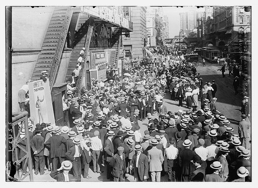 Crowds waiting for Johnson in N.Y.