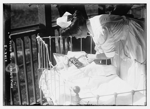 Nurse & patient "Sea Breeze Jr."