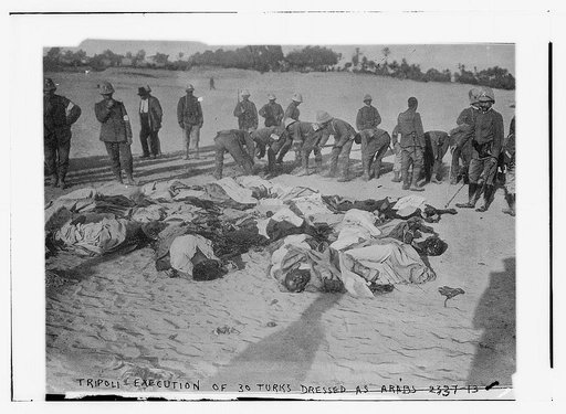 Tripoli - execution of 30 Turks dressed as Arabs