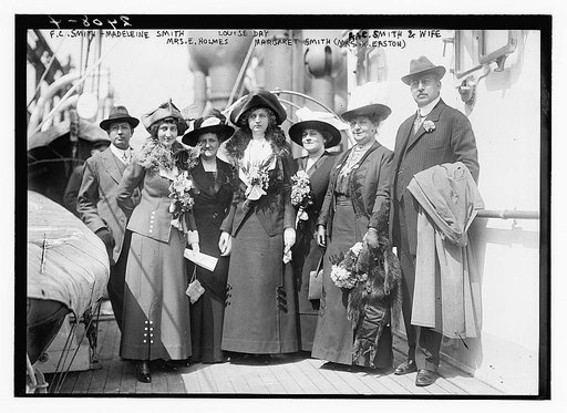 F.C. Smith, Madeleine Smith, Mrs. E. Holmes, Louise Day, Margaret Smith (Mrs. K. Easton), R.A.C. Smith & wife
