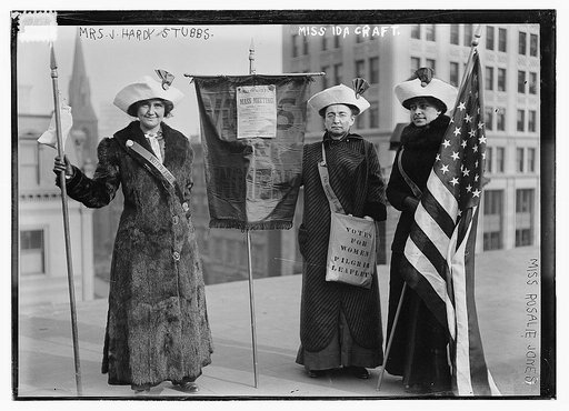 Mrs. J. Hardy Stubbs, Miss Ida Craft, Miss Rosalie Jones