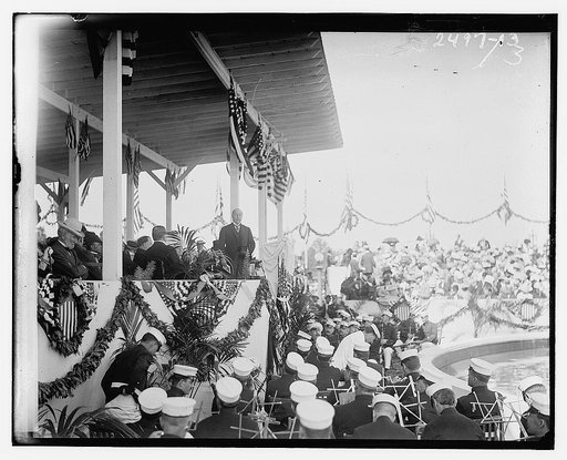 Reviewing stand at the Columbus Fountain dedication ceremony, Union Station, Washington, D.C., June  8,1912