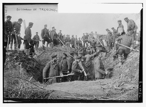 Bulgarians in trenches