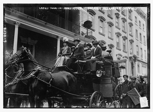 Ladies' 4-in-hand-club [Harriet Alexander driving