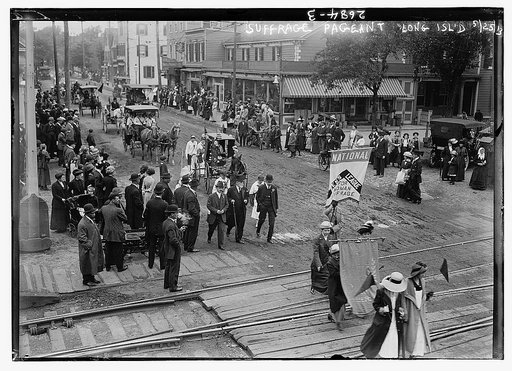 Suffrage pageant - Long Island