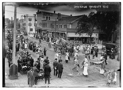 Suffrage pageant  [L.I.