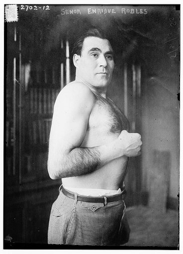 Senor Enrique Robles