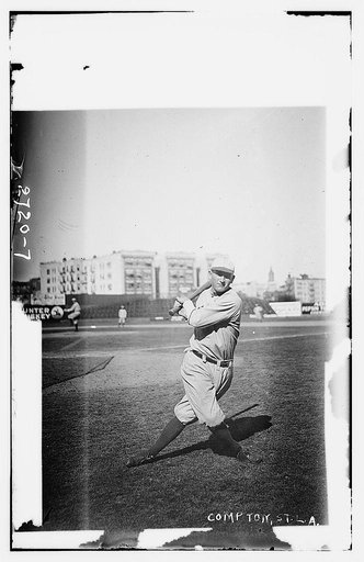 Pete Compton, St. Louis AL, at Hilltop Park, NY (baseball)