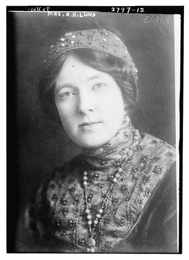 Mrs. H.H. Lund