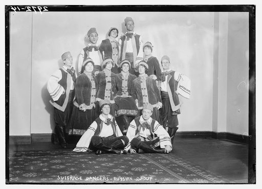Suffrage dancers - Russian group
