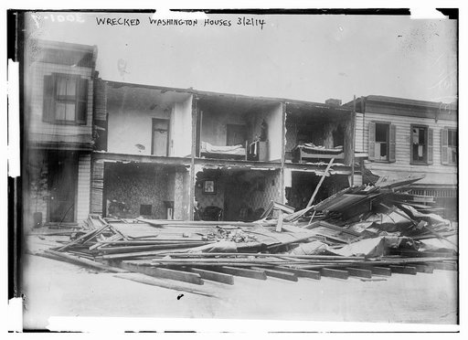 Wrecked Washington houses, 3/2/14
