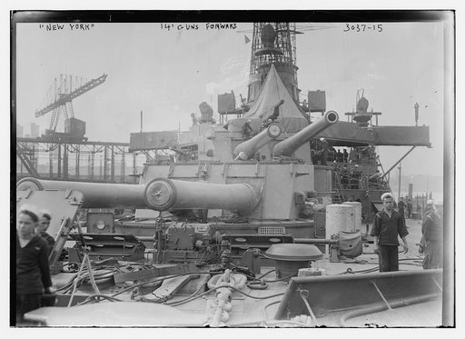 NEW YORK -- 14' guns forward