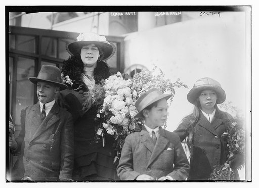 Clara Butt & children