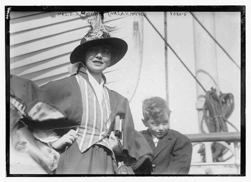Mrs. D.S. Andrews (A.V. Hayne)