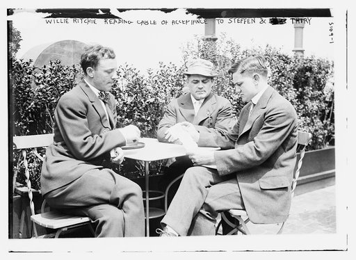 Willie Ritchie reading cable of acceptance to Steffen & Thiry