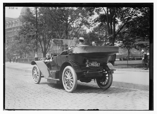 G.G.B. [i.e., George Grantham Bain] in Stutz
