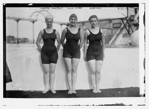 Martha Hagstadt, Elsie Sutan [i.e., Sutton], Edna Cole