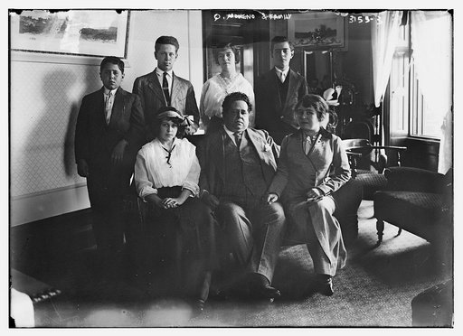 Q. Moheno and family