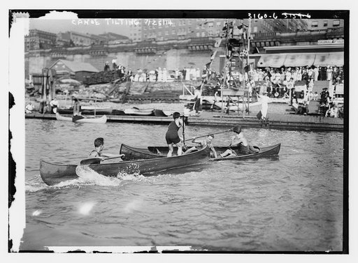 Canoe Tilting