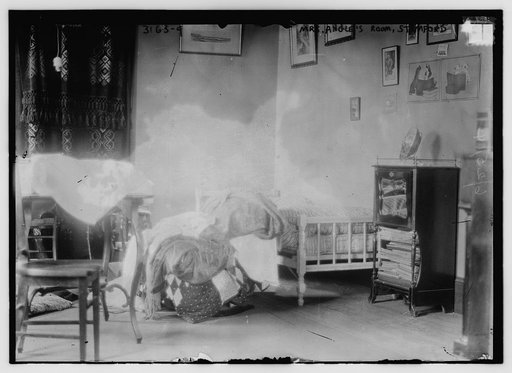 Mrs. Angle's Room, Stamford