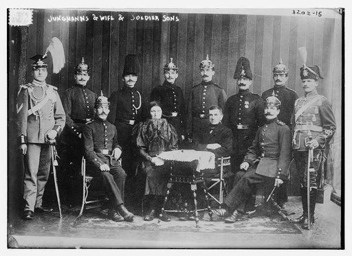 Junghanns & wife & soldier sons