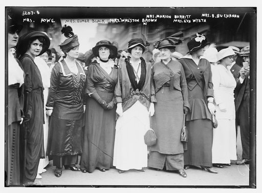 Mrs. Howe, Mrs. Elmer Black, Mrs. Walston Brown, Mrs. Marion Burritt Mrs. B. Buchannan, Mrs. Eva Wyeth