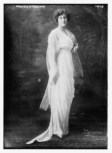 (Marjorie A. Vreeland) Mrs. G.E. Von Gal