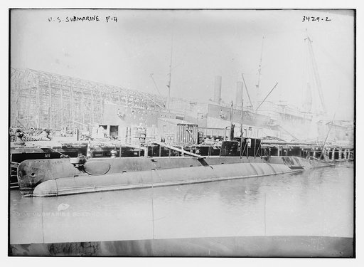 U.S. Submarine F-4 [i.e., F-1