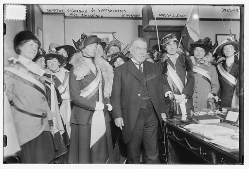 Senator O'Gorman & suffragettes, Mrs. Boissevain, O'Gorman, Mrs. W.L. Colt